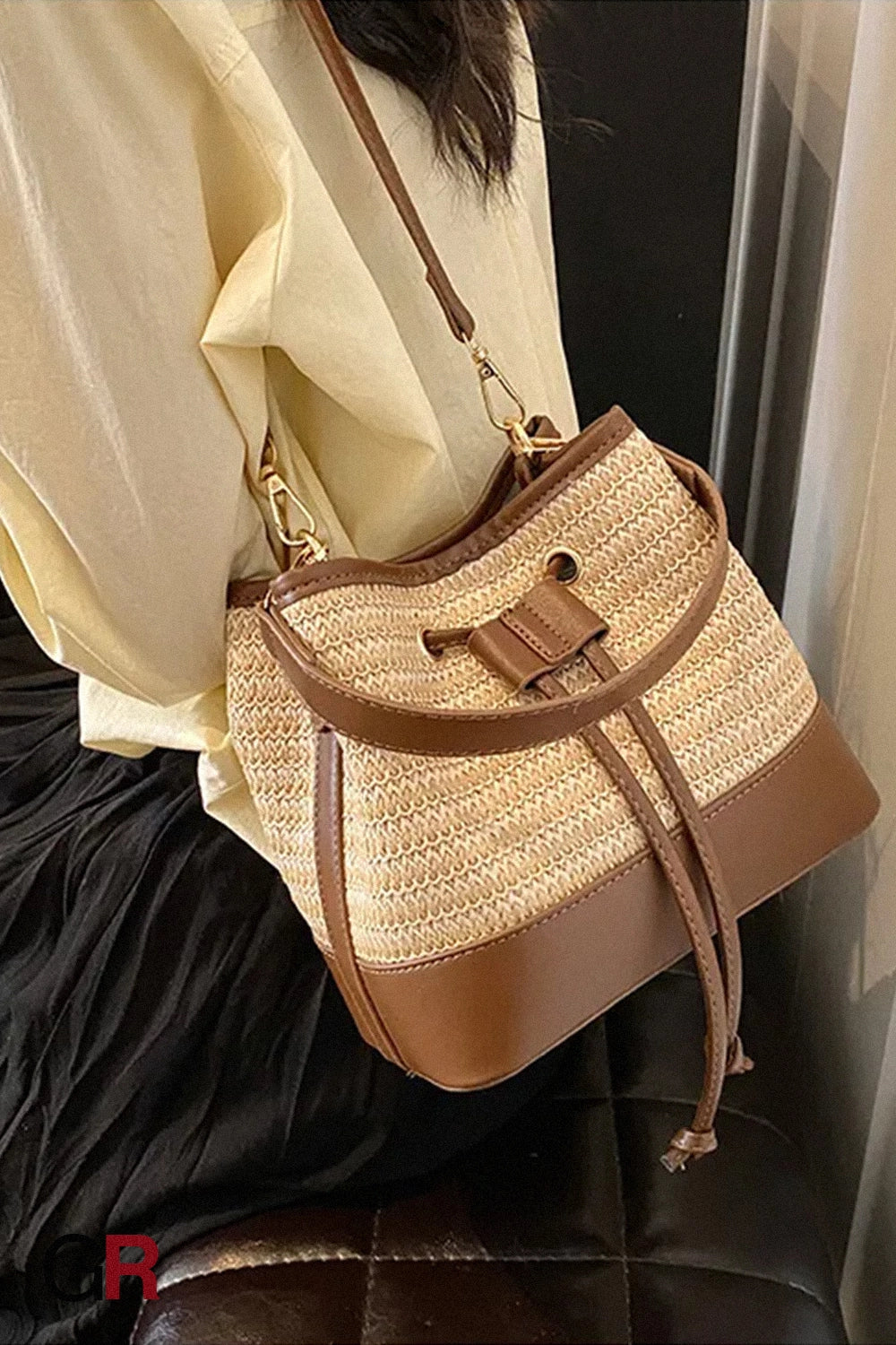 Woven Straw Women's Crossbody Portable Bucket Bag