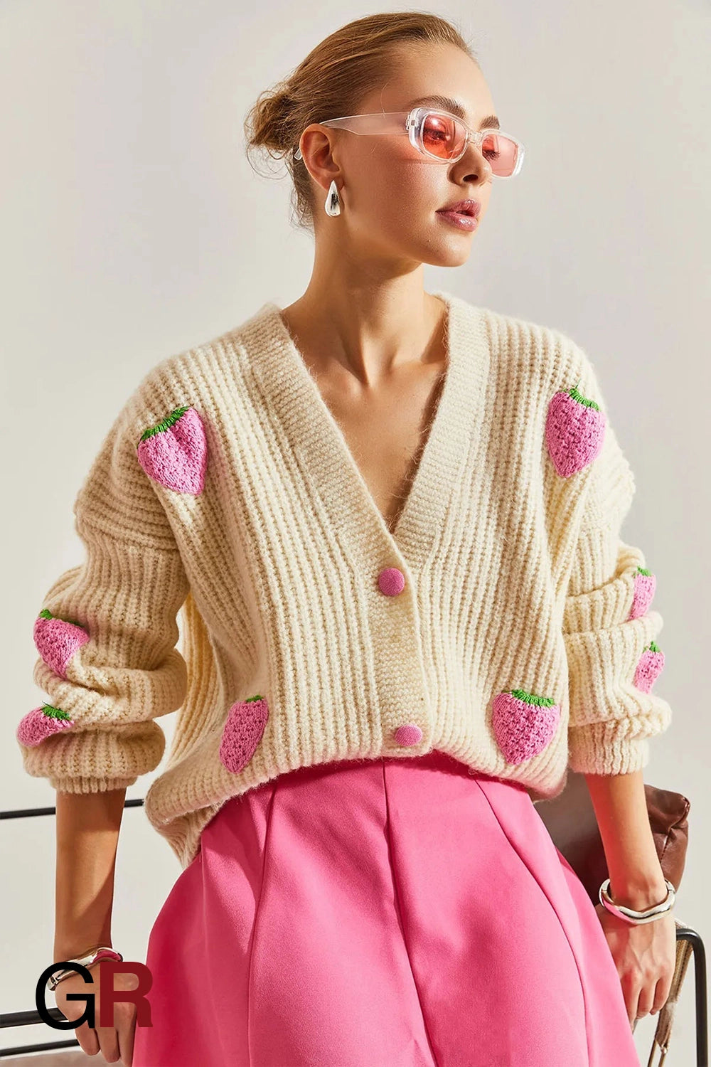 Elegant V-neck Beige Decorative Cardigan Sweater - GlamoROZ