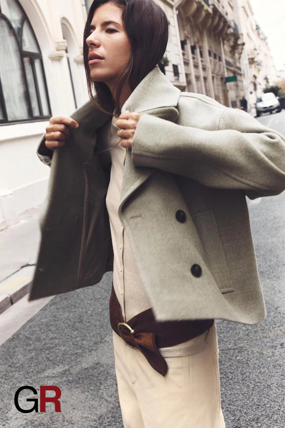 Sophisticated Double-Breasted Wool Coat - GlamoROZ