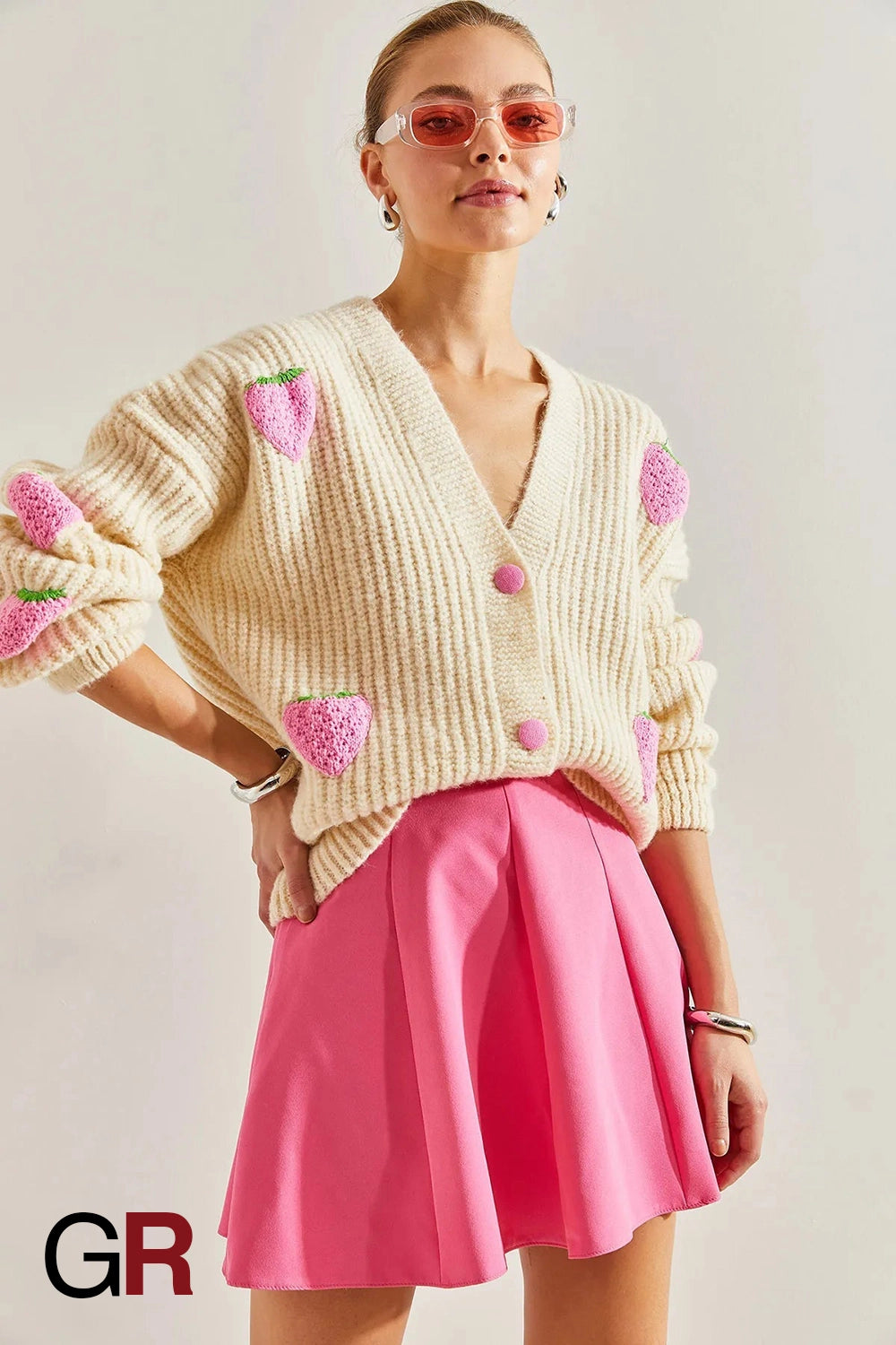 Elegant V-neck Beige Decorative Cardigan Sweater - GlamoROZ