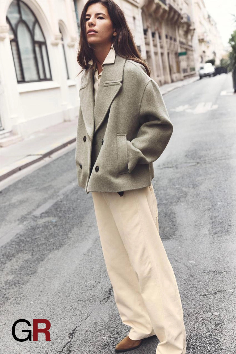 Sophisticated Double-Breasted Wool Coat - GlamoROZ