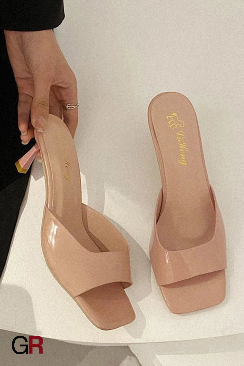 Valeria Heeled Mules