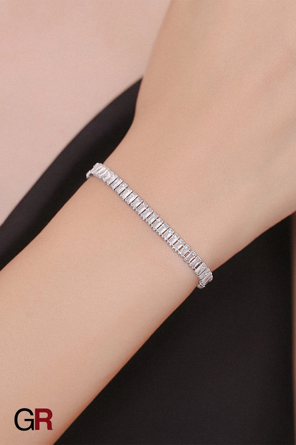 “GlamoROZ Lumiere Baguette Luminous Crystal Link Bracelet Jewelry clasp and link detail close-up”