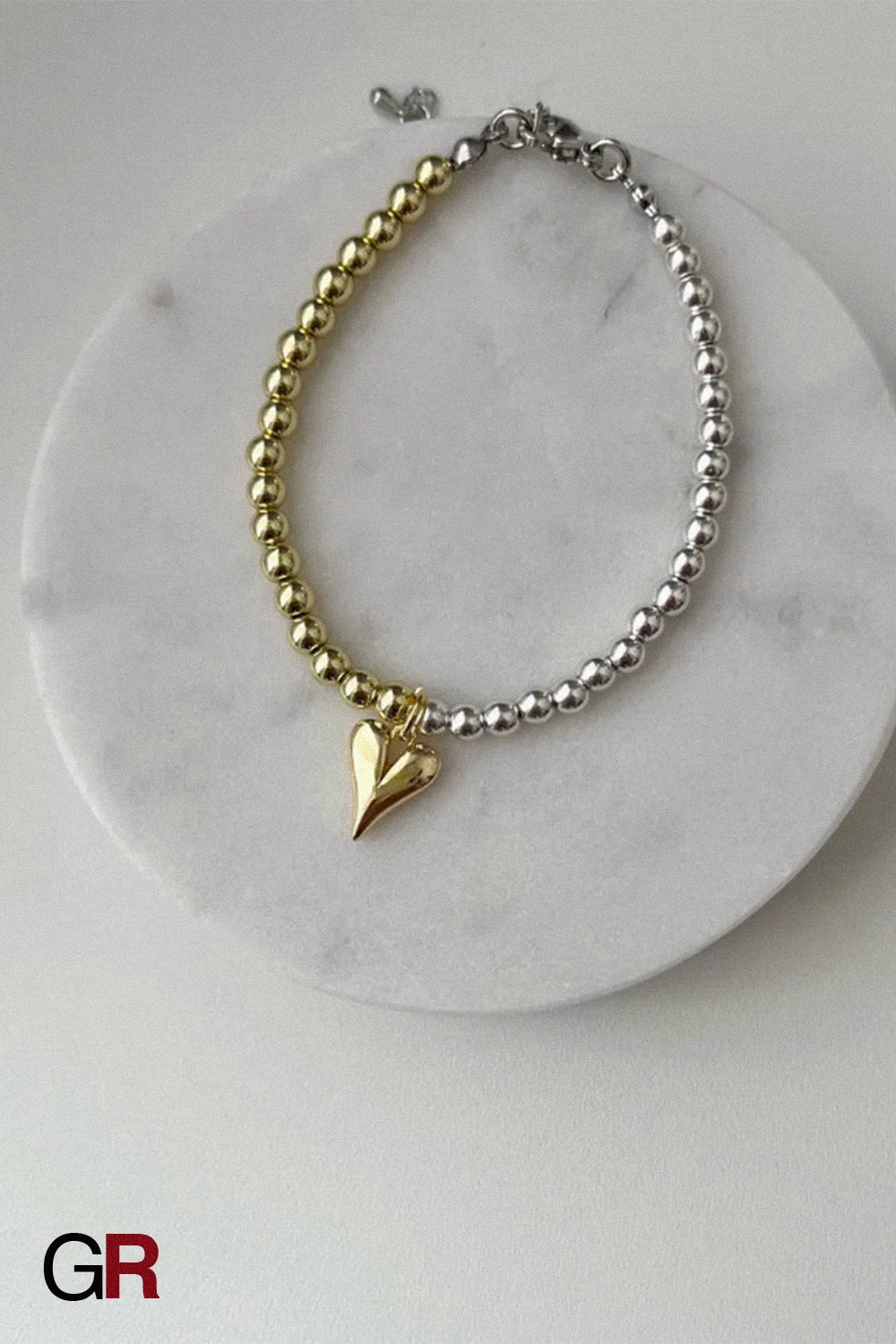 “GlamoROZ Amour Deux Luminous Gold Beaded Bracelet Jewelry gold chain and clasp detail close-up”