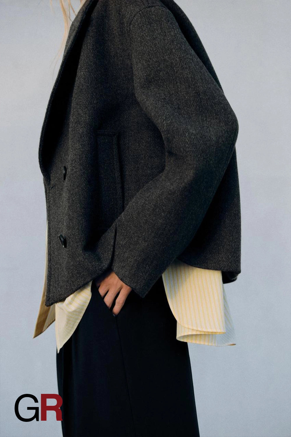 Sophisticated Black Double-Breasted Wool Coat - GlamoROZ