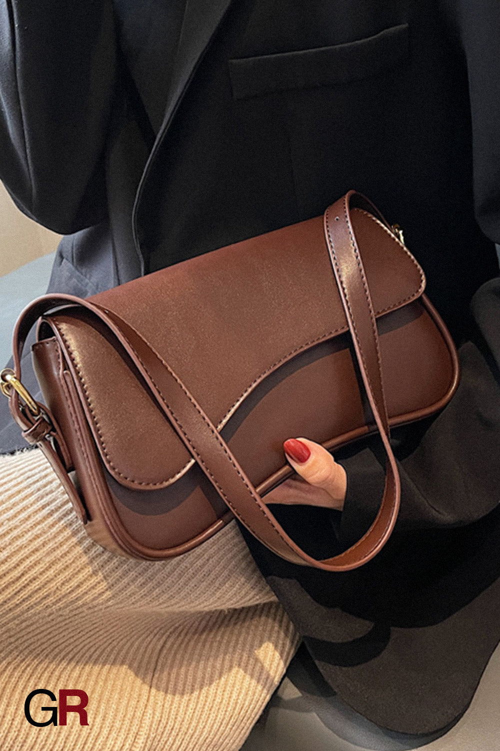 Fashion Simple New Flip Magnetic Buckle Shoulder Bag